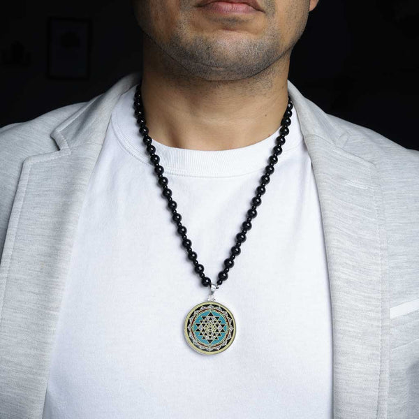 Utmost Complacency 108 Sriyantra Agate Mala